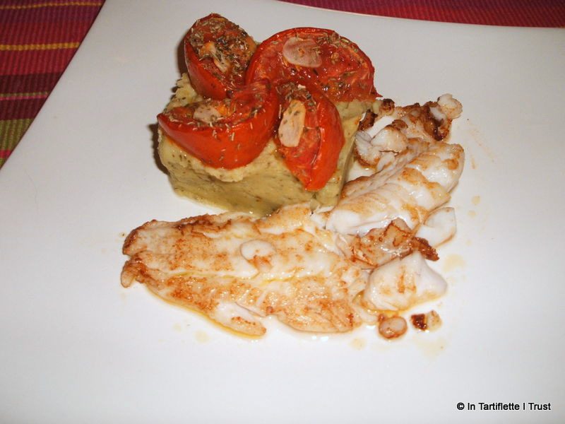 Cabillaud poêlé, purée au pesto et tomates confites