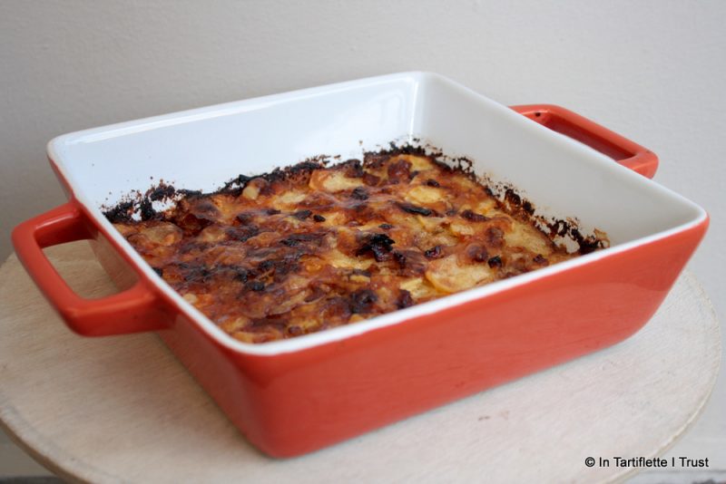 Gratin de pommes de terre à la crème, au comté & oignons confits