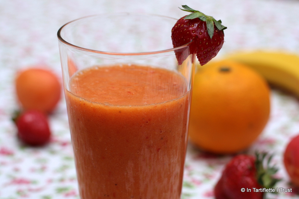 smoothie fraise abricot banane orange